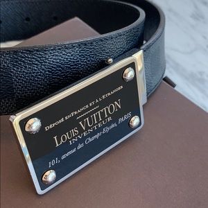 Louis Vuitton mens damier blk belt !!